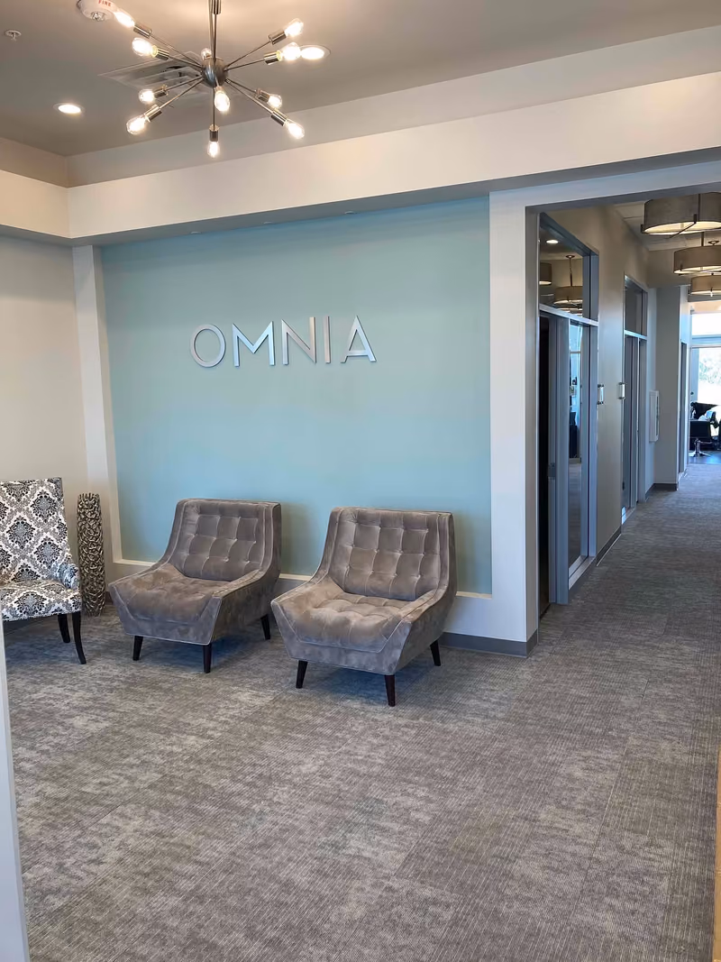 Omnia Salon — Pleasant Grove